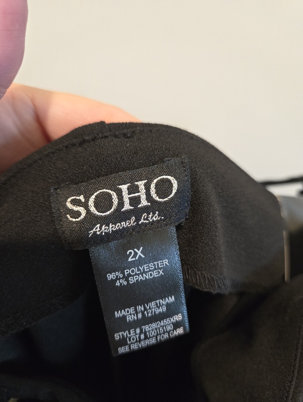 Soho Apparel NWT Classic Black Cropped Pants With Leopard Belt, Size 2X - Picture 5 of 8